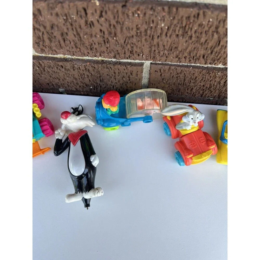 Vintage Looney Tunes McDonald’s Happy Meal Mini Car Bundle
